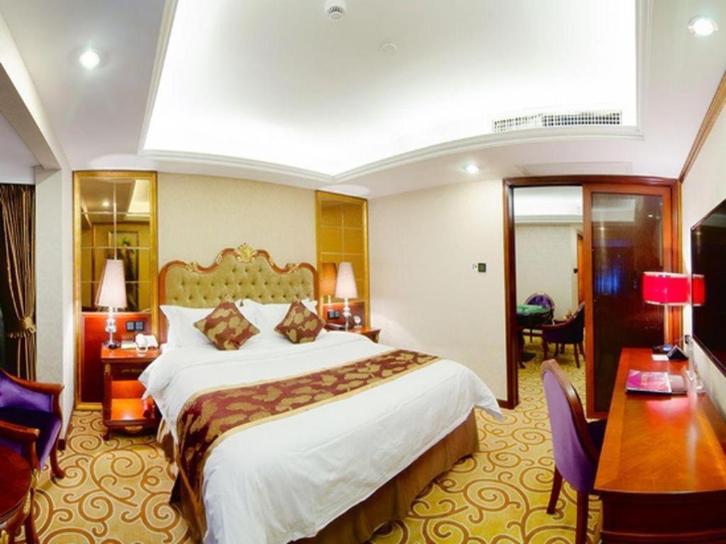 Royal Duke Cherrabah Hotel Zhongshan Чжуншань Екстер'єр фото