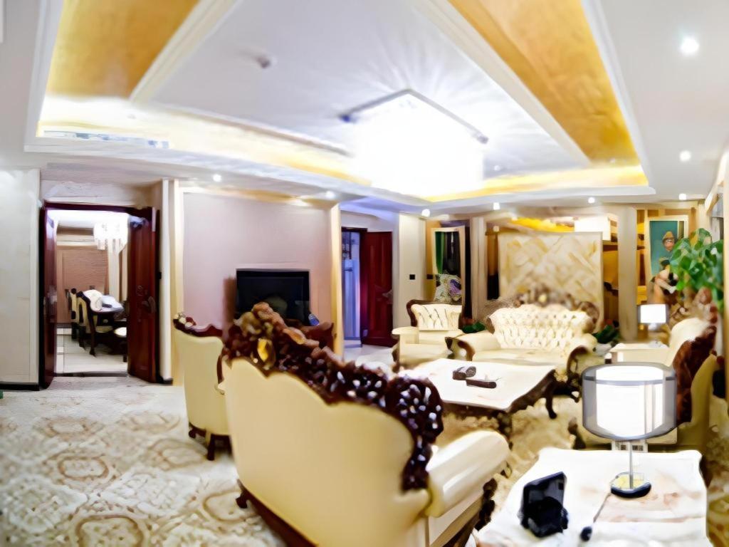 Royal Duke Cherrabah Hotel Zhongshan Чжуншань Екстер'єр фото